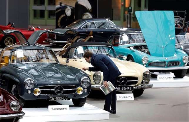 Fransa'daki klasik araç müzayedesinden nostaljik görüntüler - 20