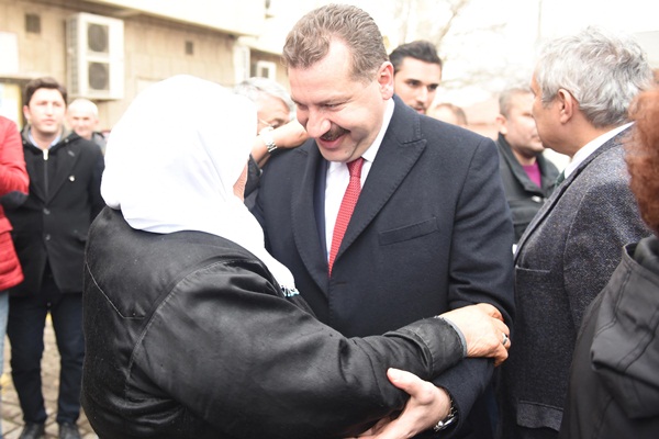 Bigadiç, Yılmaz'ı neferimiz, aslanımız diye bağrına bastı - 460