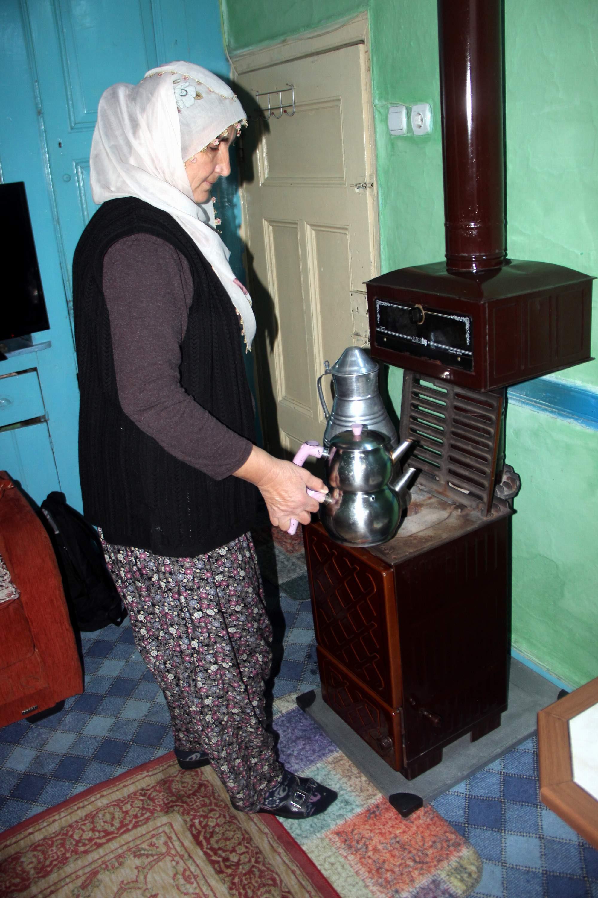 Yarışma programına katılıp fenomen olan kadın muhtar adayı oldu - 5