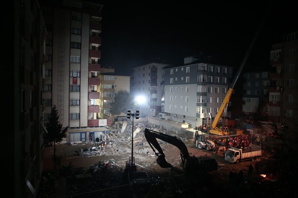 Kartal'da çöken binada hayatını kaybedenlerin sayısı 16 oldu - 4