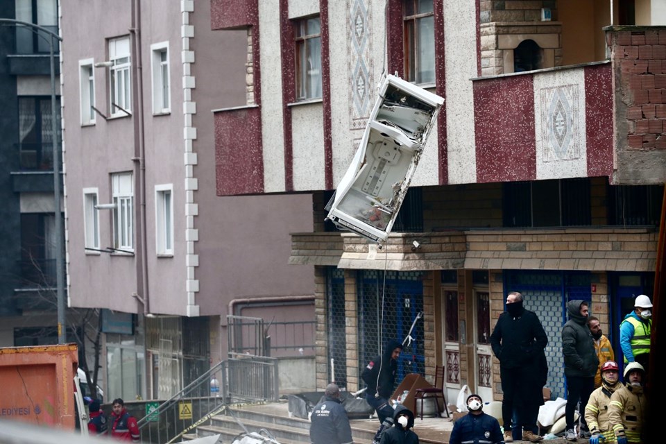 Kartal'da çöken binada hayatını kaybedenlerin sayısı 16 oldu - 14