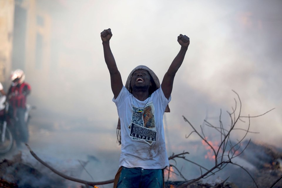 Haiti'de protestoculara sert müdahale: 4 ölü - 58