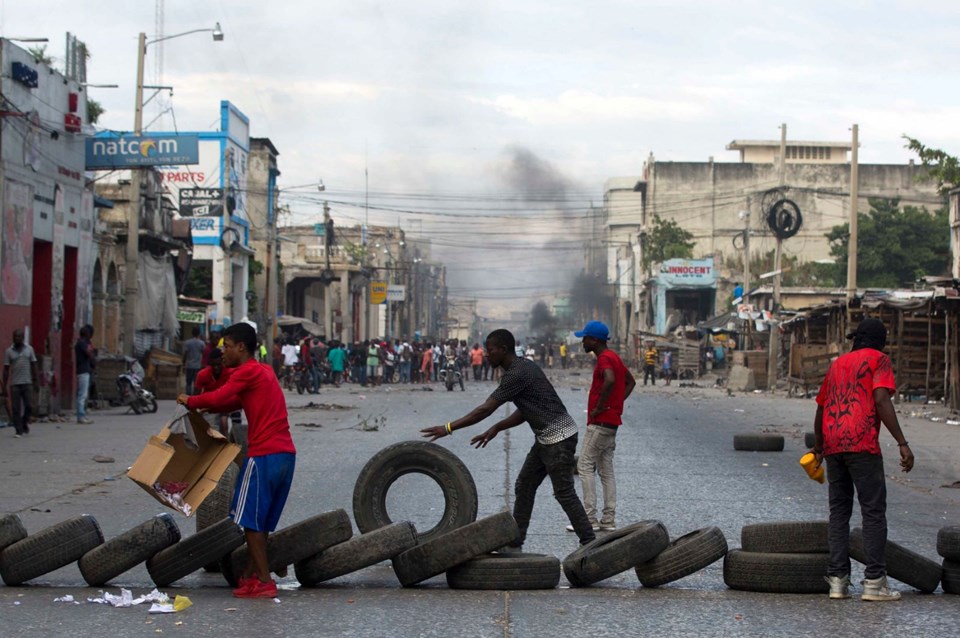 Haiti'de protestoculara sert müdahale: 4 ölü - 77