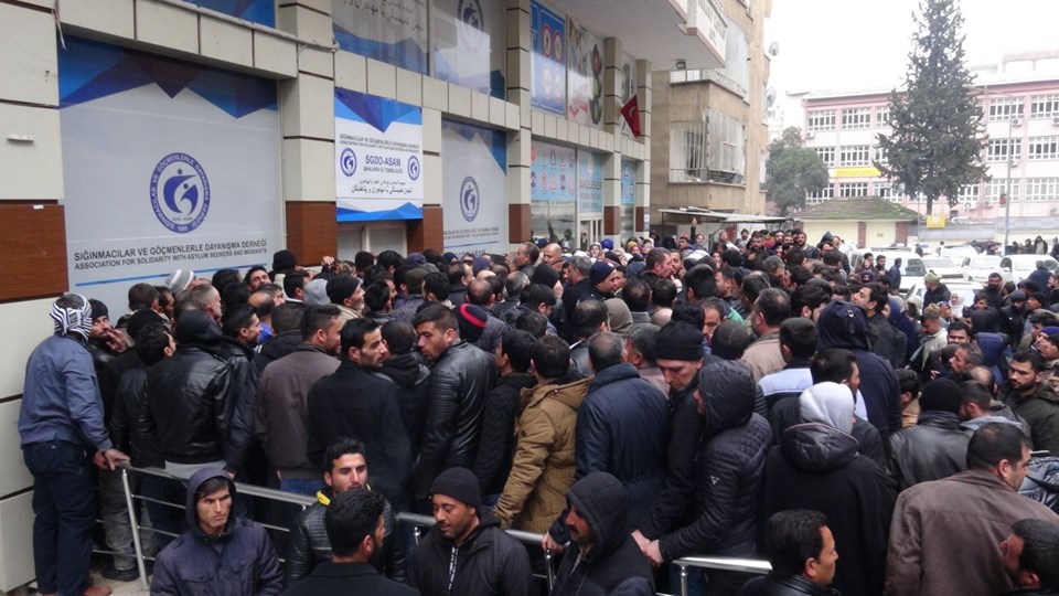 Suriyeliler Avrupa'ya gönderilecek söylentisi izdiham neden oldu - 1