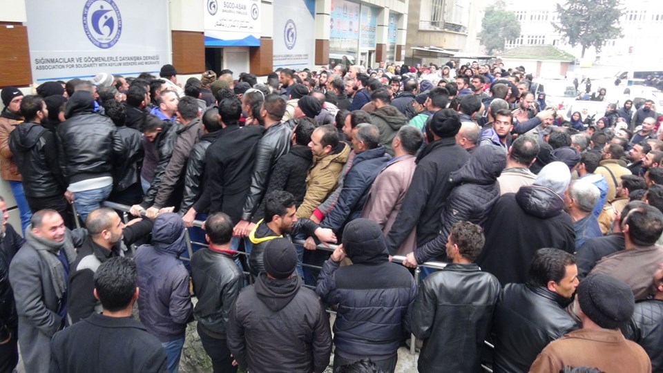 Suriyeliler Avrupa'ya gönderilecek söylentisi izdiham neden oldu - 4