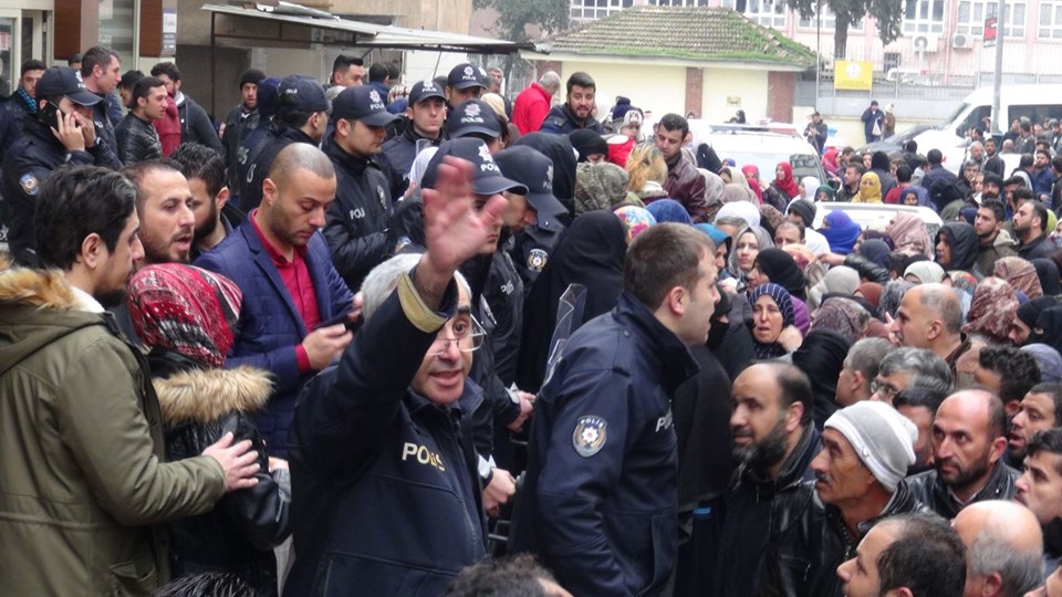 Suriyeliler Avrupa'ya gönderilecek söylentisi izdiham neden oldu - 7