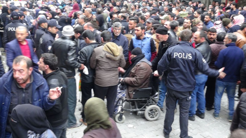 Suriyeliler Avrupa'ya gönderilecek söylentisi izdiham neden oldu - 9