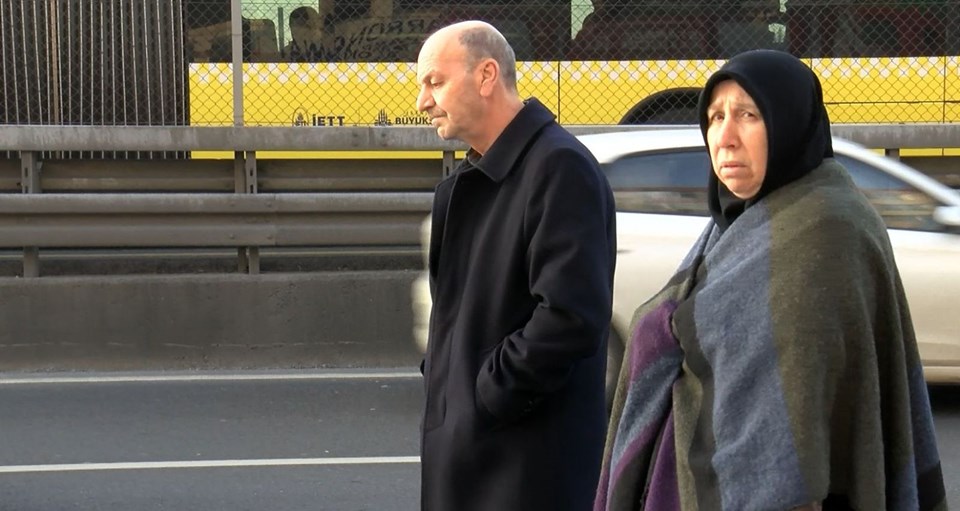 E-5'te seyir halindeki otomobil alev aldı - 3