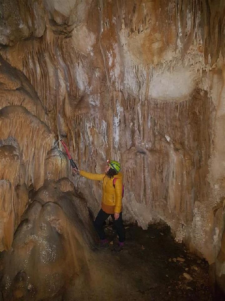 Dağcılar Hakkari'de damlataş mağarası keşfetti. - 5