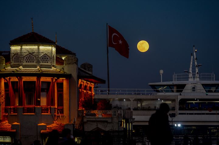 Yılın ilk 'Süper Ayı' görüntülendi - 13