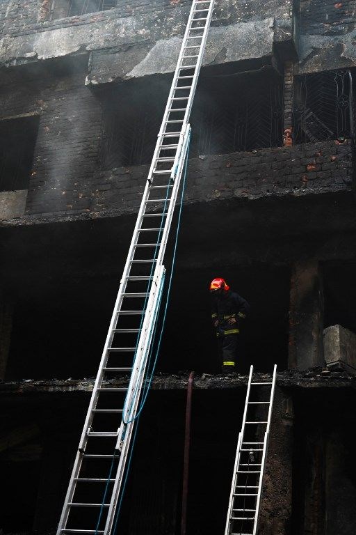 Bangladeş'te büyük yangın, 69 kişi hayatını kaybetti - 8