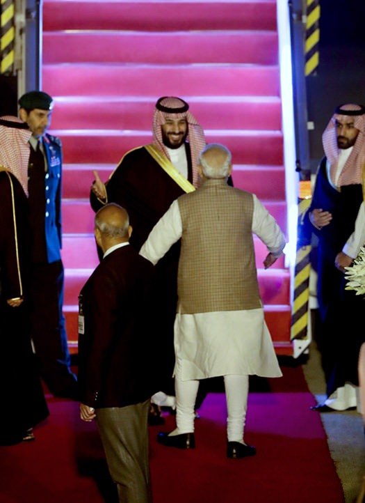 Dünya, bu sıra dışı karşılaşmayı konuşuyor - 2