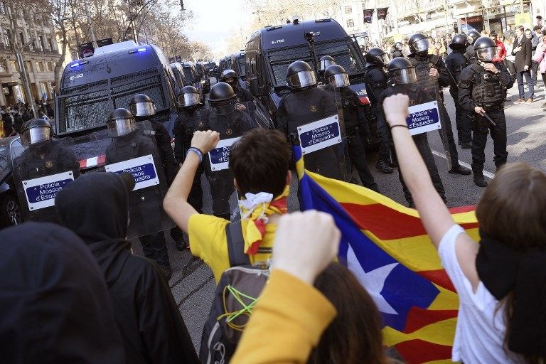 Katalonya'da liderler için büyük gösteri - 11