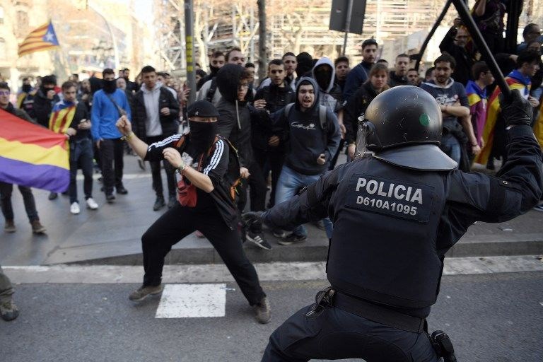 Katalonya'da liderler için büyük gösteri - 21