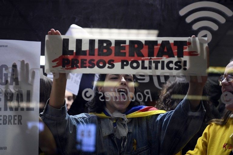 Katalonya'da liderler için büyük gösteri - 22