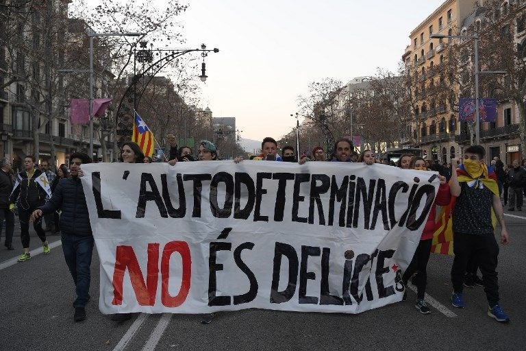 Katalonya'da liderler için büyük gösteri - 24