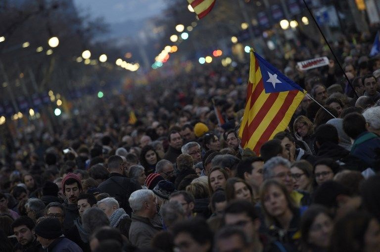 Katalonya'da liderler için büyük gösteri - 27