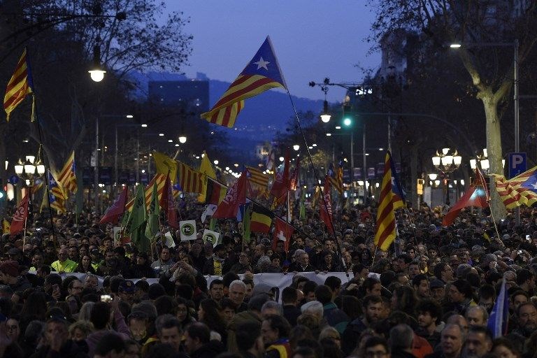 Katalonya'da liderler için büyük gösteri - 28