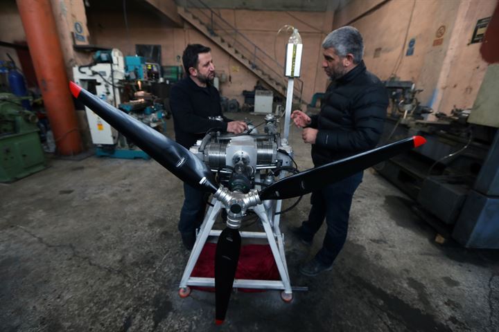 Samsunda makine ustası uçak motoru yaptı - 3