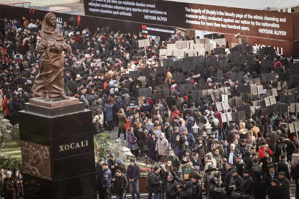 Hocalı katliamının kurbanları Ana Feryadı Anıtında anıldı - 9