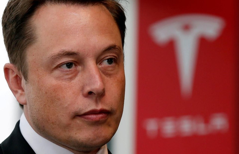 Tesla 'uygun fiyatlı' modelini piyasaya sundu - 10