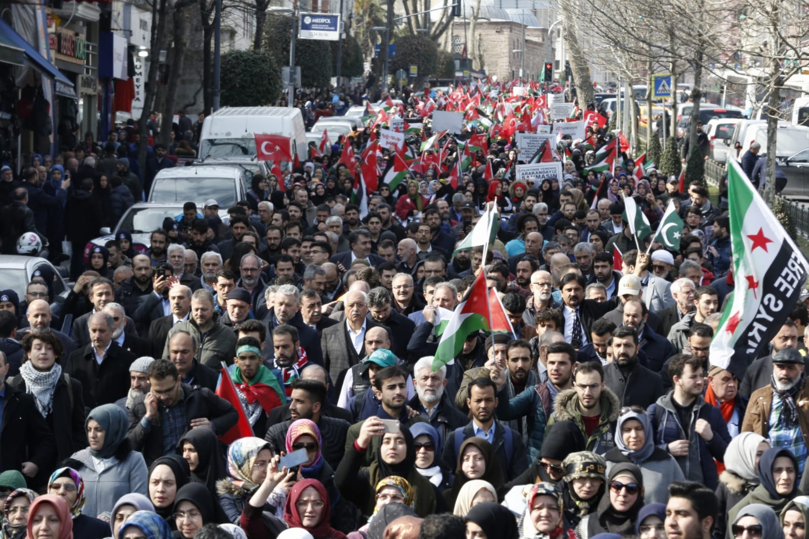 Filistinli kadınlar için 'Hepimiz Meryemiz' yürüşü - 80214