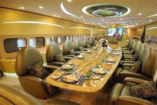 Dünyanın en pahalı 10 uçağı ve sıra dışı özellikleri - 10