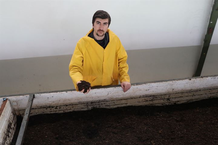 Memurluğu bırakıp solucan gübresi üreticisi oldu - 6