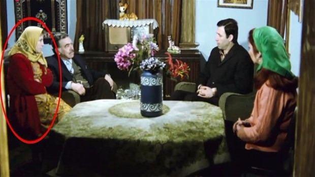 Filmlerin güldüren hataları - 1