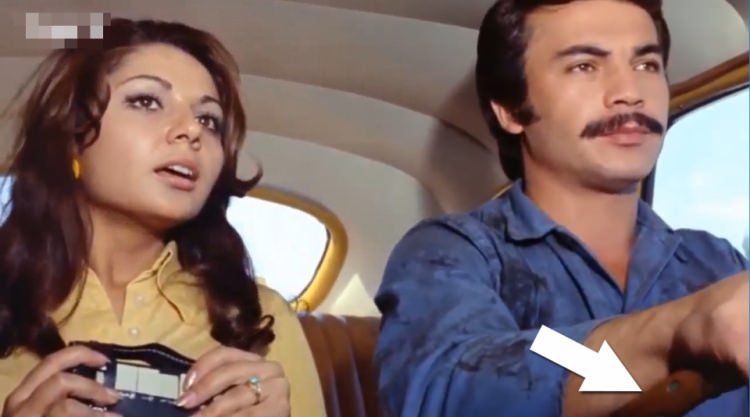 Filmlerin güldüren hataları - 35