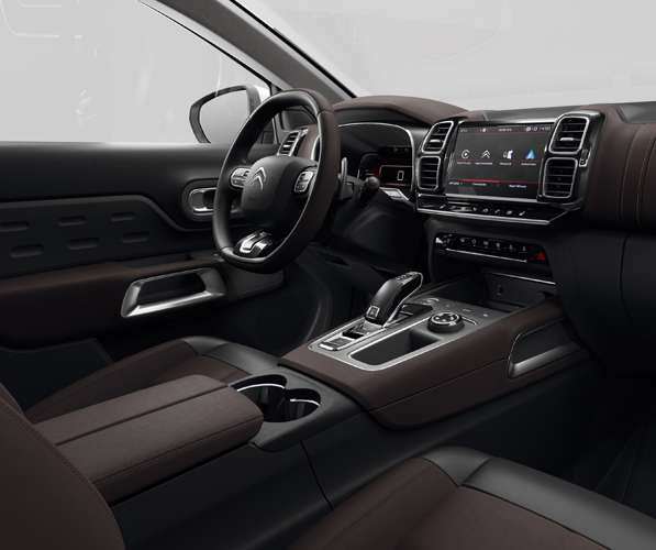 Dünyada 'Yılın otomobili' belli oldu - 12