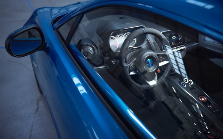 Dünyada 'Yılın otomobili' belli oldu - 21