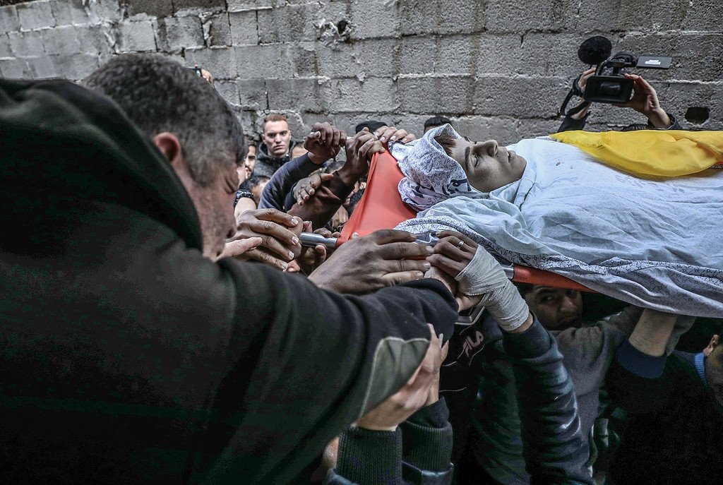 İşgalci İsrail'in şehit ettiği Filistinli çocuğun cenazesi - 4