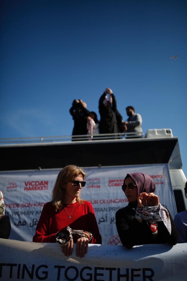 Suriye zindanlarındaki kadınlar ve çocuklar için ses ver! - 20