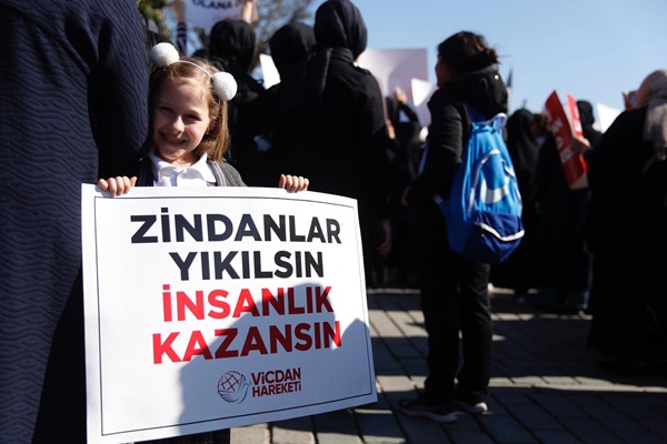 Suriye zindanlarındaki kadınlar ve çocuklar için ses ver! - 20