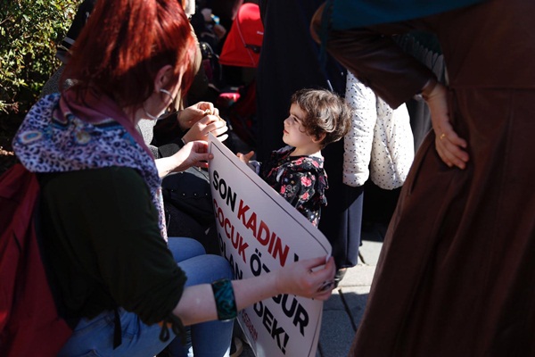 Suriye zindanlarındaki kadınlar ve çocuklar için ses ver! - 20