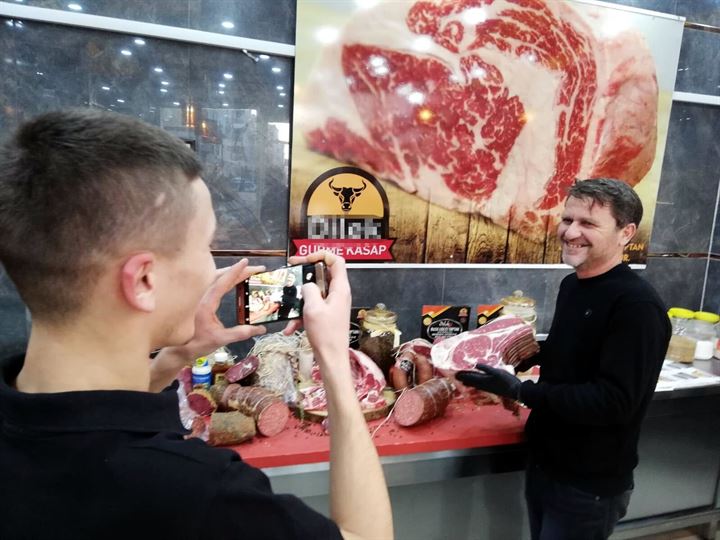 Sosyal medyadan Türkiye'ye et satıyor - 4