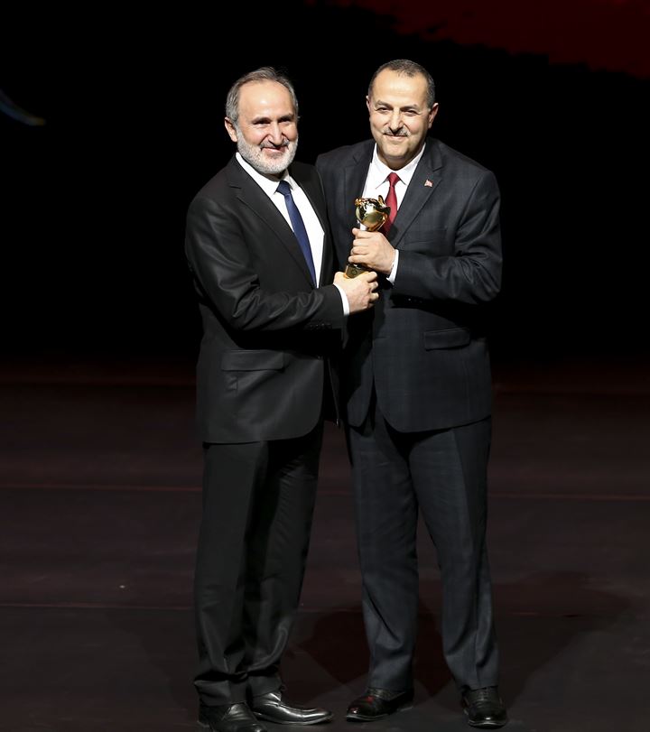 Eski futbolcu  Müslüman olup kimsesiz çocuklara köy kurdu - 5