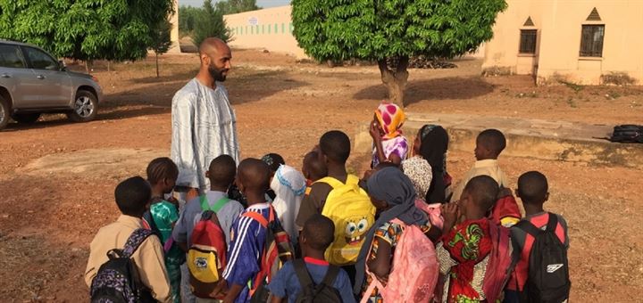 Eski futbolcu  Müslüman olup kimsesiz çocuklara köy kurdu - 10