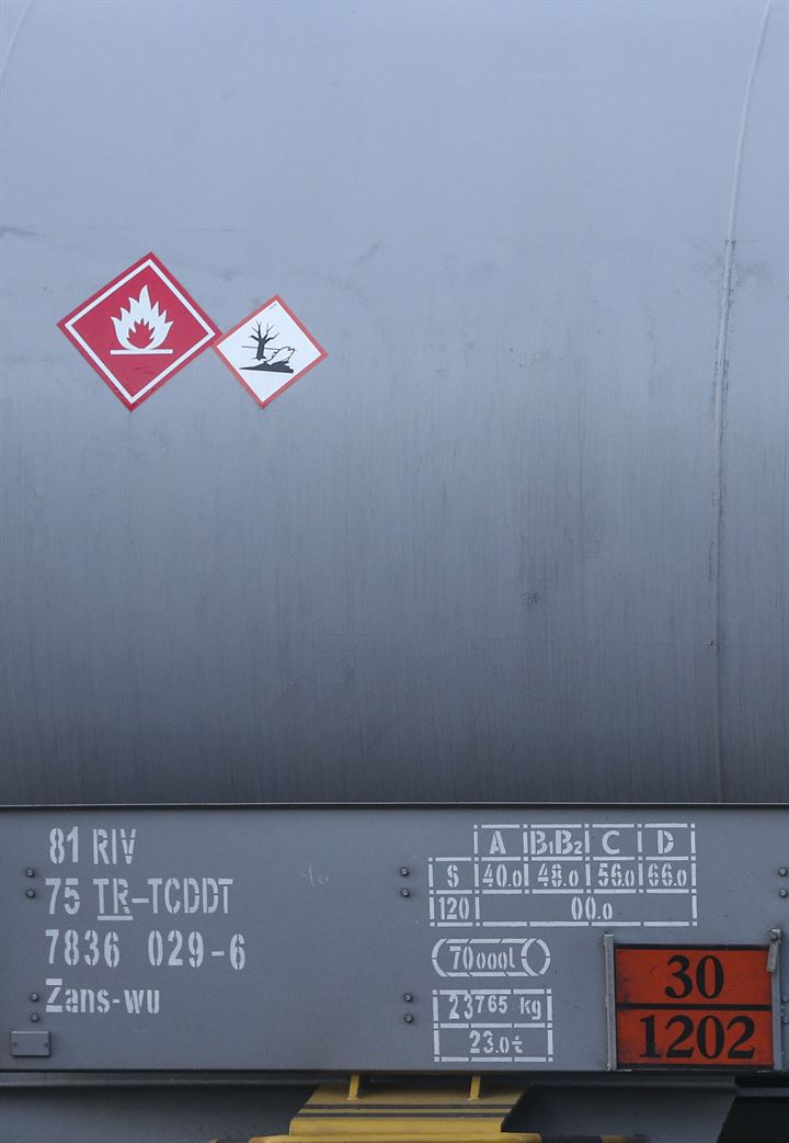 Ankara'da akaryakıt yüklü tren raydan çıktı - 7