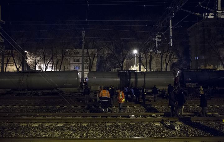 Ankara'da akaryakıt yüklü tren raydan çıktı - 23