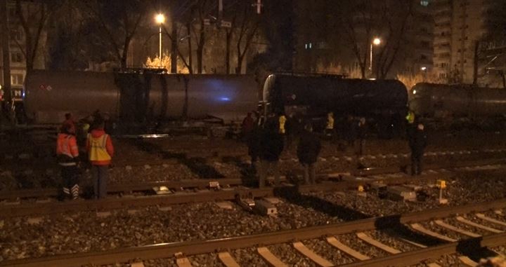 Ankara'da akaryakıt yüklü tren raydan çıktı - 32