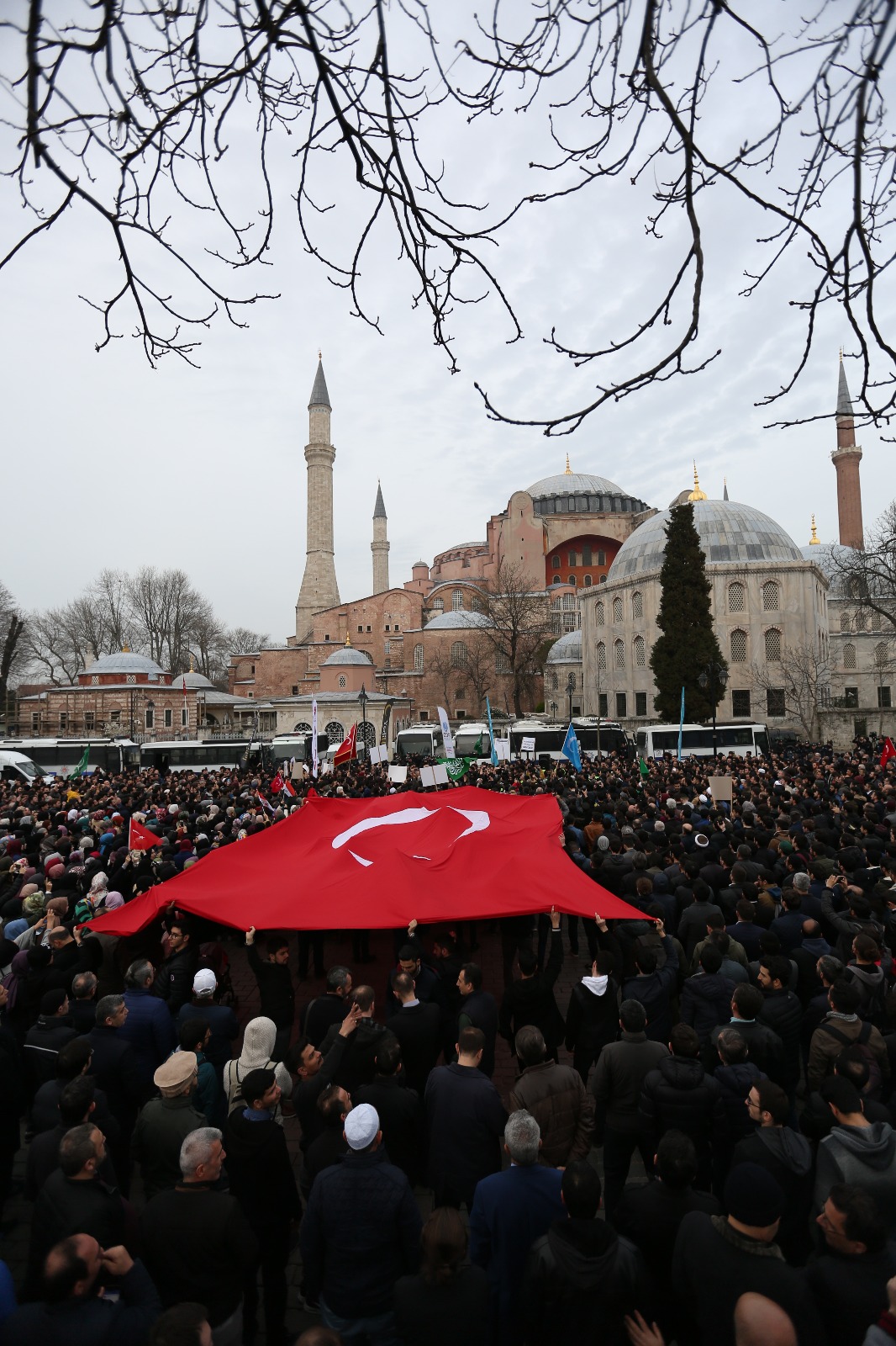 Ayasofya Cami önünde gıyabi cenaze namazı - 10