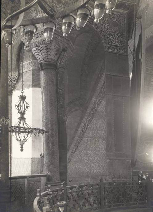 Ayasofya'nın cami olduğu yıllara ait fotoğraflar - 7