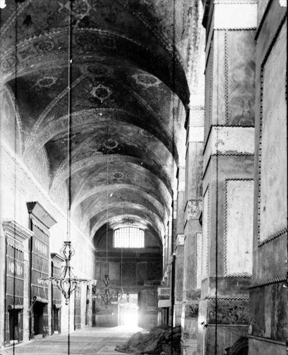 Ayasofya'nın cami olduğu yıllara ait fotoğraflar - 14