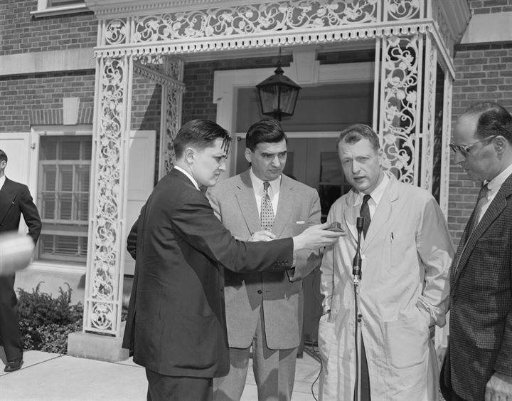 Einstein'ın beynini 240 parçaya böldü - 4