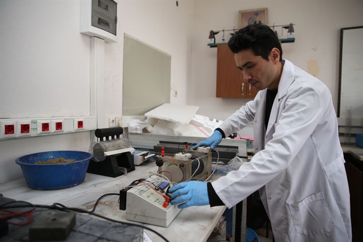 Lastikten iletken beton üretti - 3