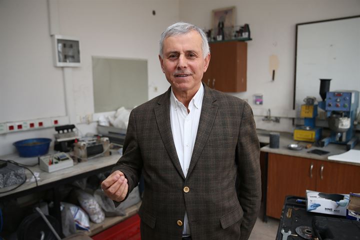 Lastikten iletken beton üretti - 5