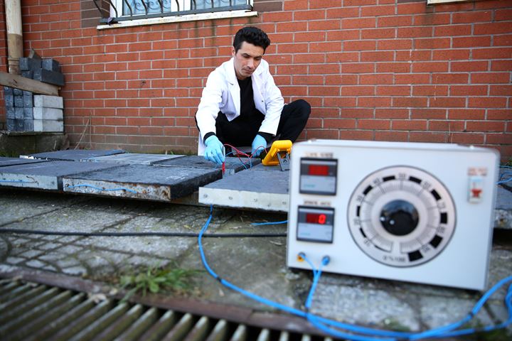 Lastikten iletken beton üretti - 22