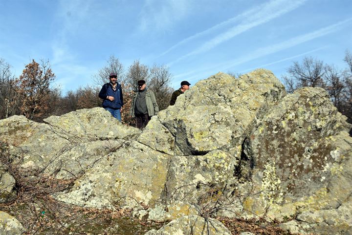 Sıradan kaya parçası sanılıyordu 4 bin yıllık gözlem evi olduğu ortaya çıktı - 2